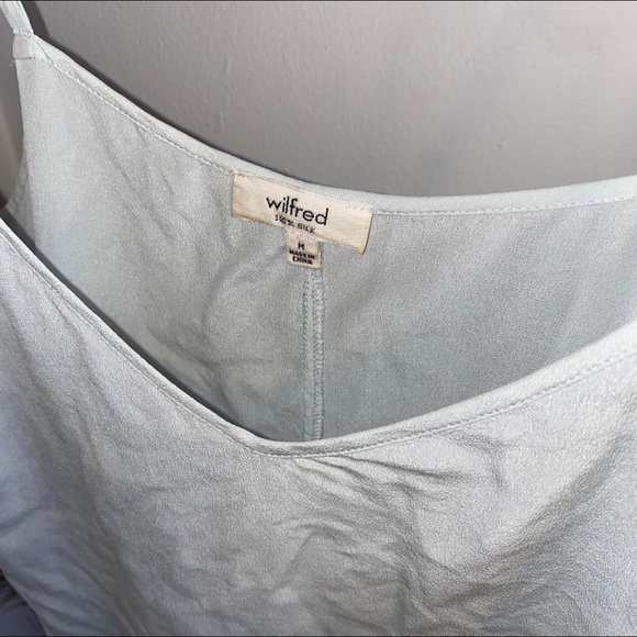 Aritzia minou cami LIGHT BLUE size M 100% silk EUC - Picture 4 of 5